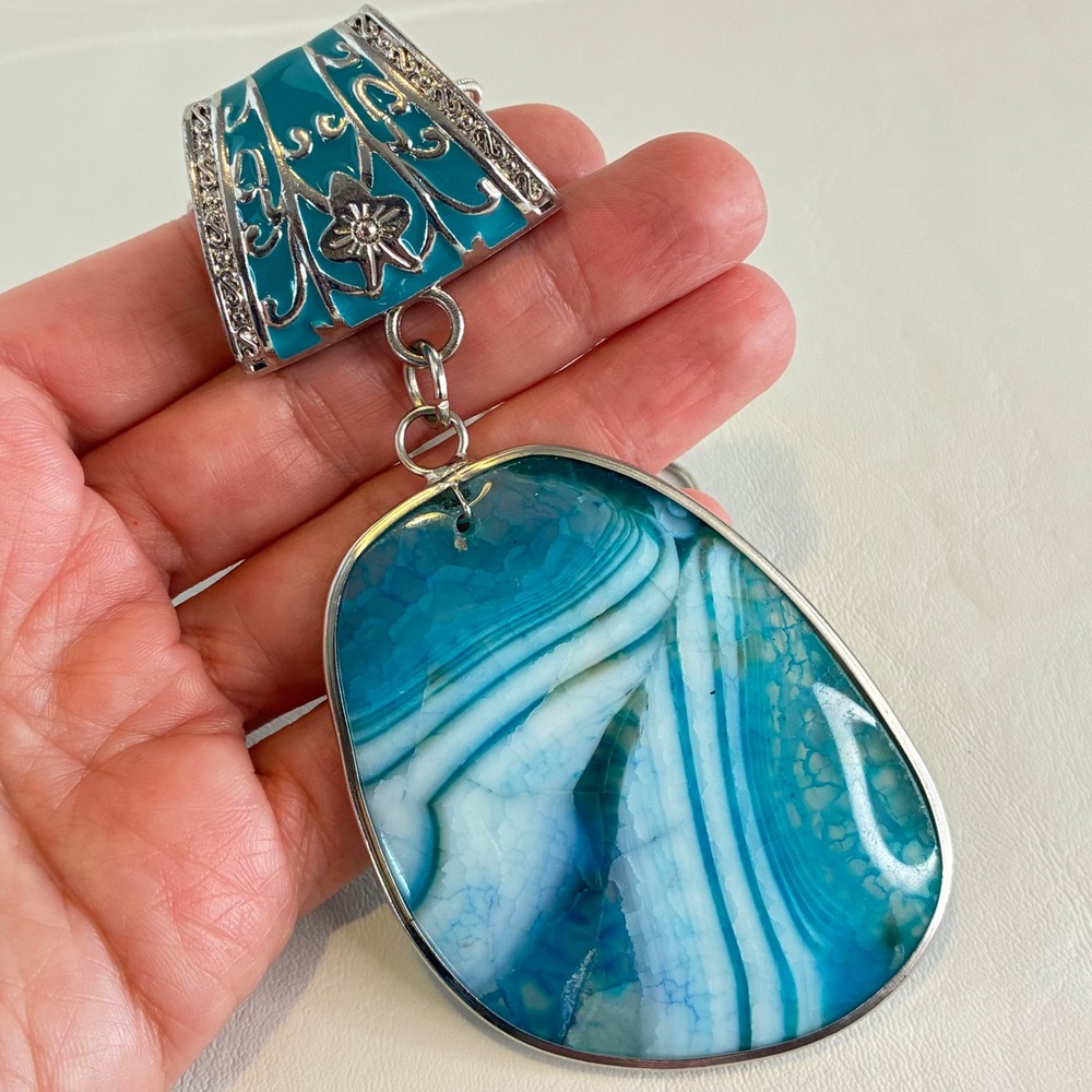 Vintage Necklace Large Reversible Agate Slice Enamel Pendant Blue Silver Tone